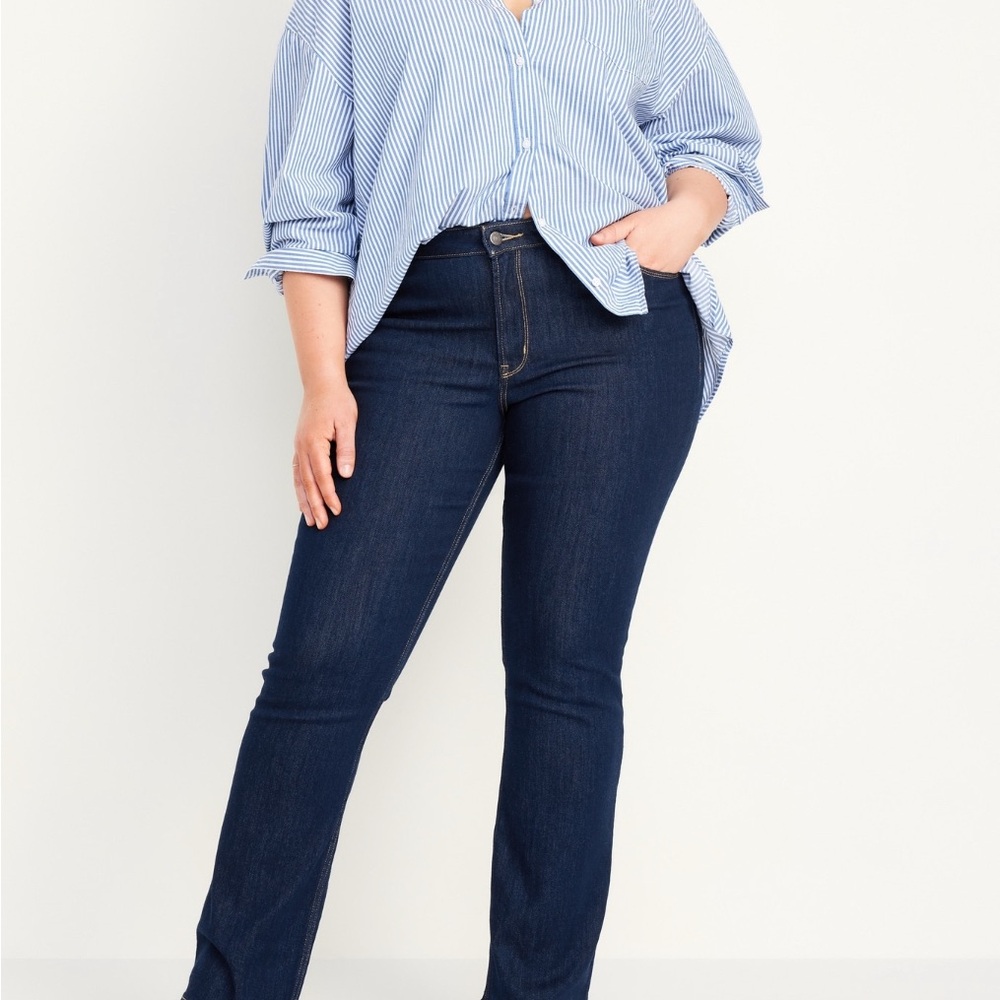 NWT Women’s Old Navy Dark Indigo Kicker Boot cut Stretch Jeans plus size 24
